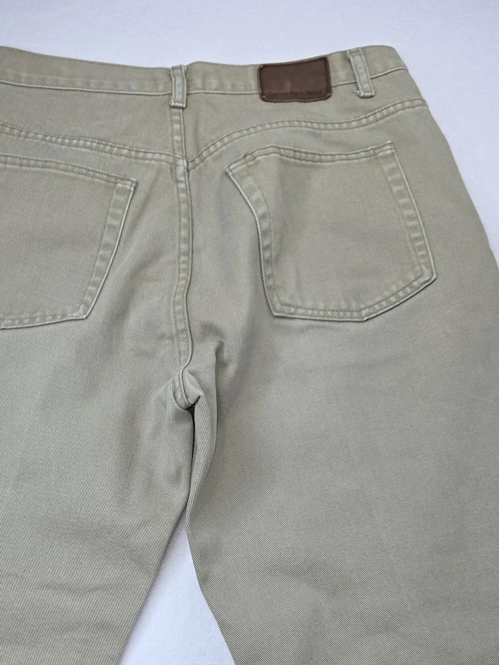 Calvin Klein Men's Casual Straight-Leg Jeans Beige Tan Size 34 CS-3671